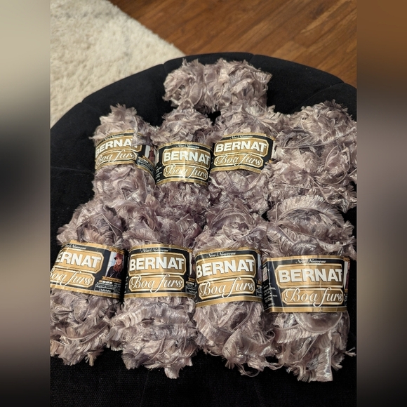 Bernat Boa Furs yarn Lot 8 Skiens Plus Partial Color -Chinchilla/Taupe - Picture 4 of 9